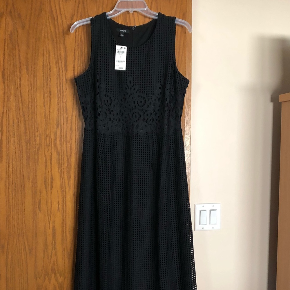 NWT Alfani Black Lace Midi Dress Size 8